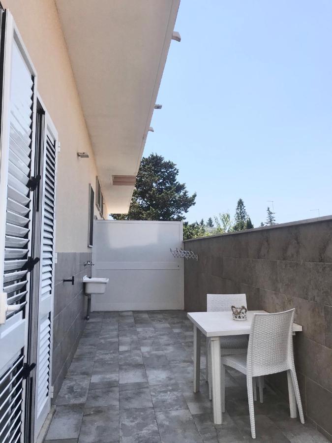 Monolocali White Angel Apartments 포르토 세자레오 외부 사진