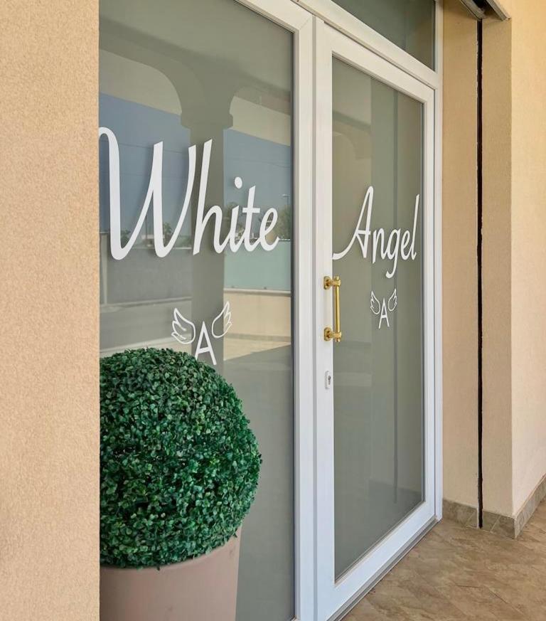 Monolocali White Angel Apartments 포르토 세자레오 외부 사진