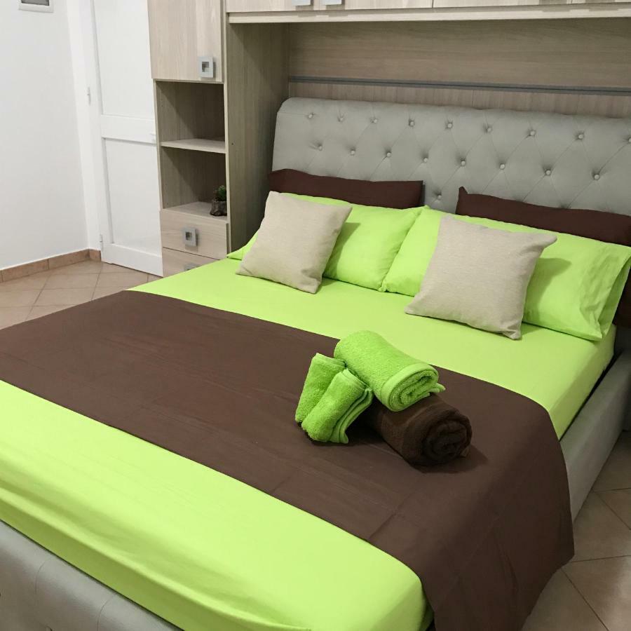 Monolocali White Angel Apartments 포르토 세자레오 외부 사진