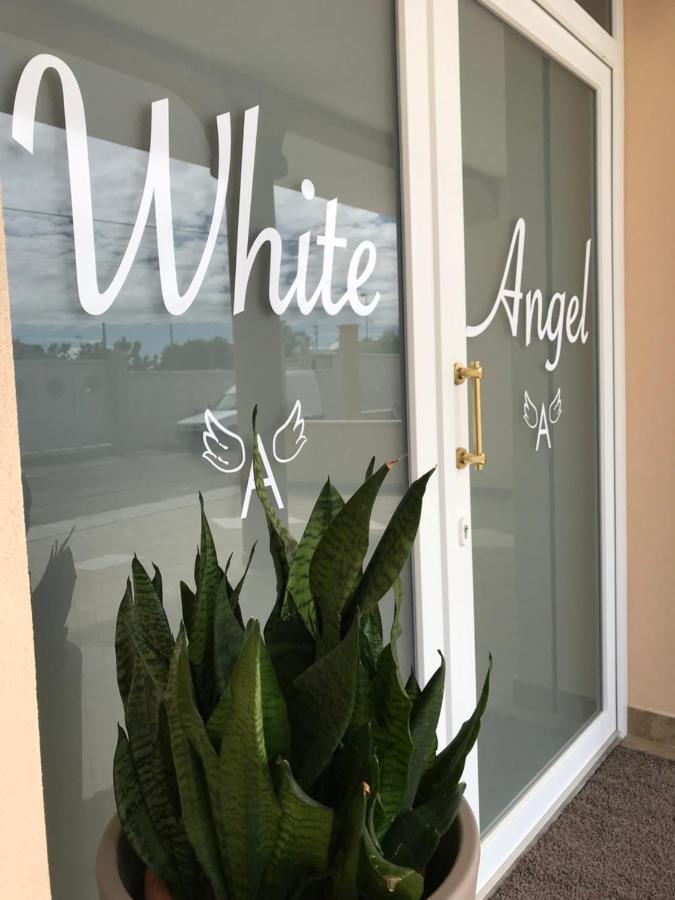 Monolocali White Angel Apartments 포르토 세자레오 외부 사진